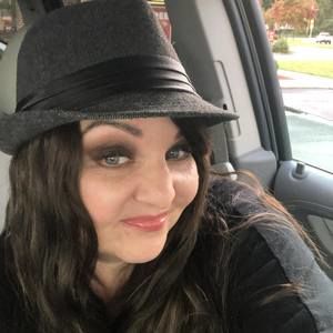 Meet your Posher, Michaelle